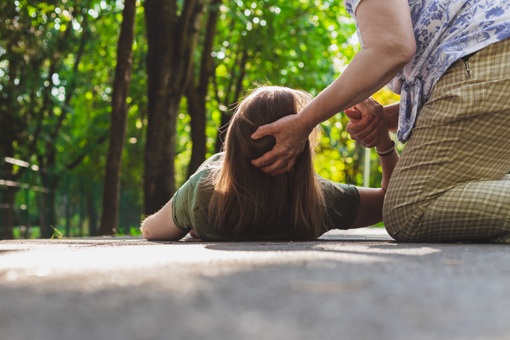 woman with head injury