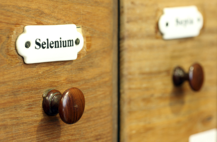 what is selenium